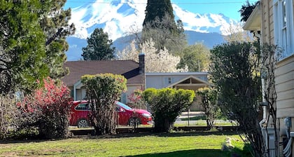 Historic House near Downtown Mt Shasta