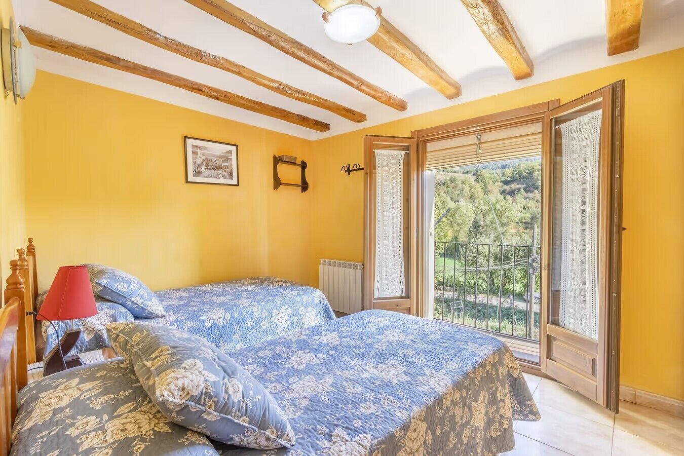 4 bedrooms, WiFi, bed sheets