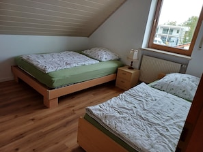 3 bedrooms, iron/ironing board, travel cot, WiFi