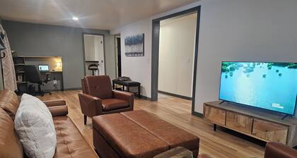 Cuatros Pinos ~ Quiet Tall Pine Retreat