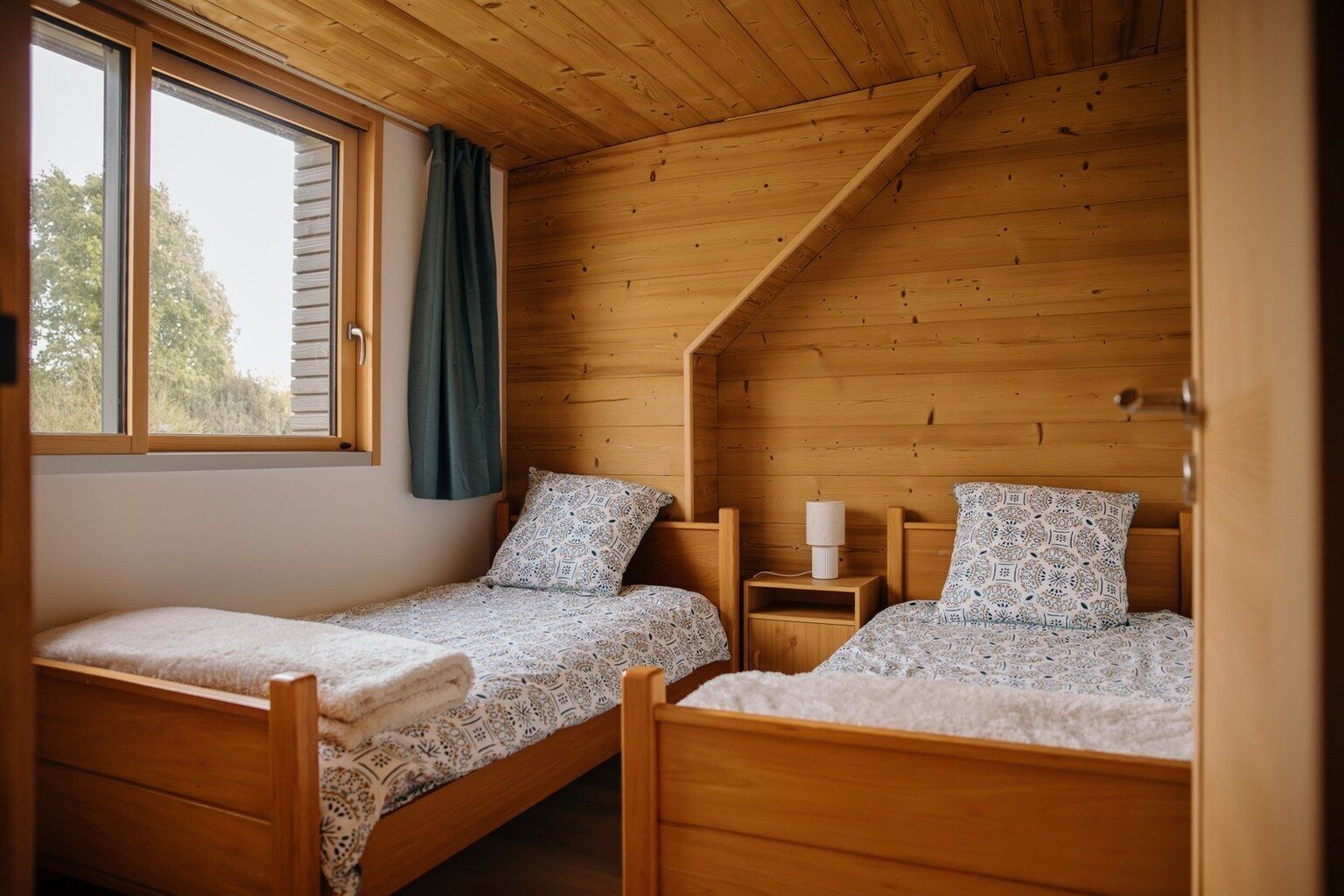 3 habitaciones, tabla de planchar con plancha y wifi gratis 