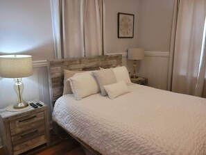 1 chambre, bureau, fer et planche à repasser, Wi-Fi gratuit