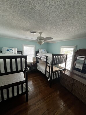 5 chambres, Wi-Fi, draps fournis