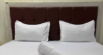 Hotel Ghoonghat