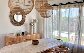 Dining - Les Villas du Bois, an invitation to live a unique experience on the Île de Ré, (LE BOIS-PLAGE-EN-RÉ)