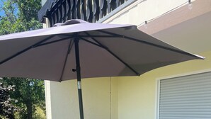 Outdoor dining - Beautiful vacation apartment Bad Bertrich (Bad Bertrich)