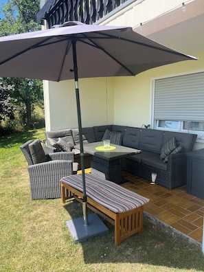 Outdoor dining - Beautiful vacation apartment Bad Bertrich (Bad Bertrich)