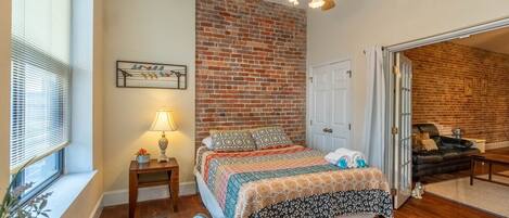 2 chambres, bureau, fer et planche à repasser, Wi-Fi gratuit