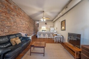 Smart TV, books, offices