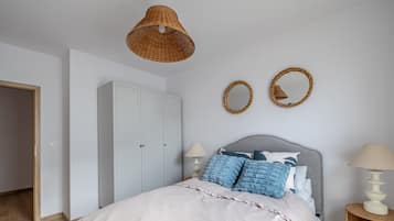 Comfort Apartment | 2 bedrooms, iron/ironing board, free WiFi