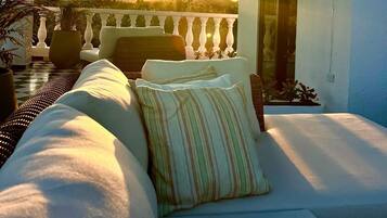 Smart TV 42-inch có truyền hình kỹ thuật số