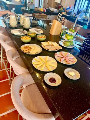 Frokostbuffé er inkludert hver dag