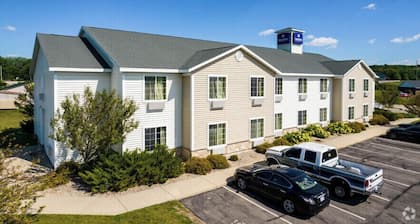 Evansville inn and suites