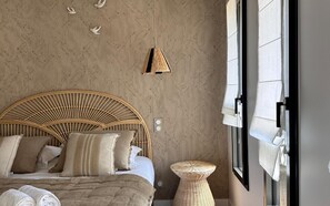 1 slaapkamer, een strijkplank/strijkijzer, internet, beddengoed