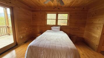 3 chambres, bureau, lit parapluie, Wi-Fi