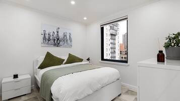 3 bedrooms, iron/ironing board, travel cot, WiFi