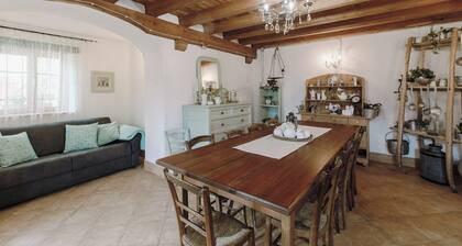 The Borghetto of Pedevilla, mountain house with garden and barbecue.