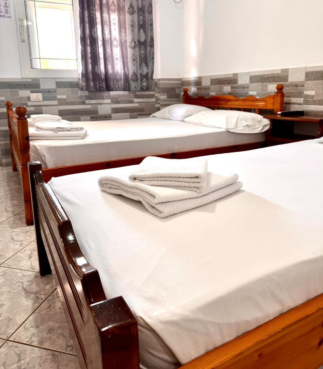 Economy Triple Room