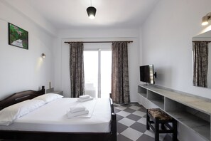 Chambre Double ou avec lits jumeaux | Chambres insonorisées, Wi-Fi gratuit, draps fournis