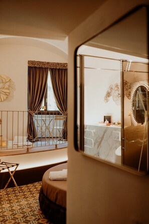 1 bedroom, in-room safe, free WiFi, bed sheets