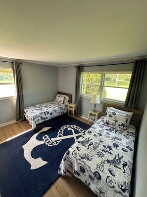 3 quartos, ferros/tábuas de passar roupa, Wi-Fi de cortesia