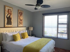 2 dormitoris, planxa i posts de planxar, wifi i roba de llit 