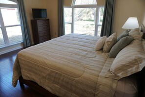 3 sovrum, strykjärn/strykbräda, wi-fi och sängkläder