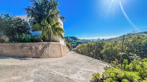 Vil·la, 3 dormitoris, fumadors, piscina privada | Àrea exterior de l'allotjament