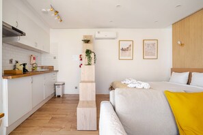 1 bedroom, Internet, bed sheets