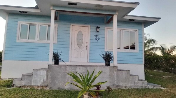 تفاصيل الفندق من الخارج