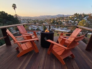 Property grounds - The Bernardi House (Los Angeles)