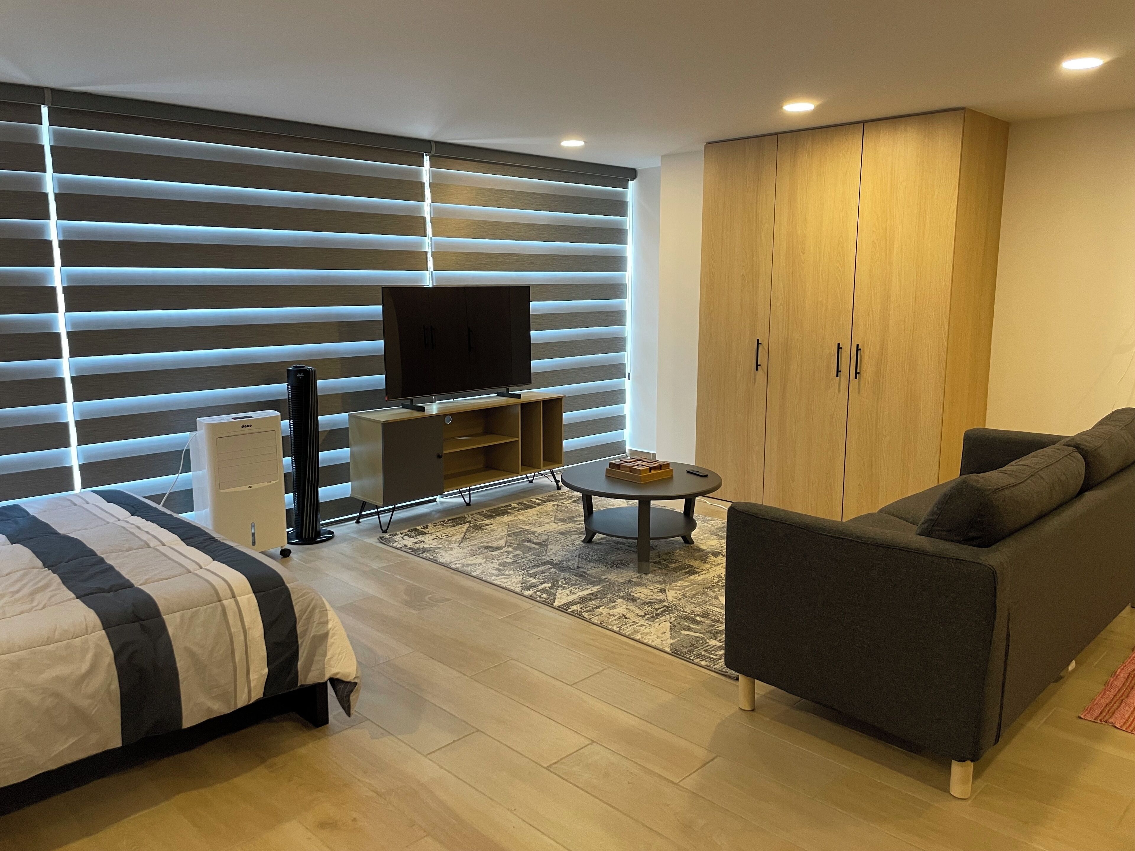 1 chambre, fer et planche à repasser, Wi-Fi, draps fournis