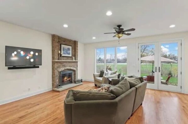 Smart TV, books, printers