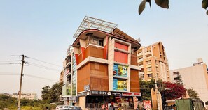 Exterior - Blue Rocks Suites, Sarjapur Road (Bengaluru)