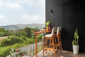 Balcony - ÉWA Homes Monteverde (Monteverde)