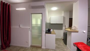 1 Schlafzimmer, Bügeleisen/Bügelbrett, Reisekinderbett, kostenloses WLAN