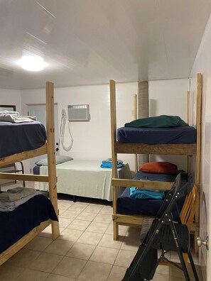 6 Schlafzimmer, WLAN, Bettwäsche