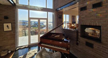 Gorgeous home in Haugesund