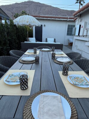 Outdoor dining