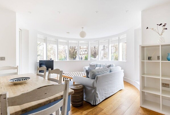 Living area - Second nest Brixton (London)