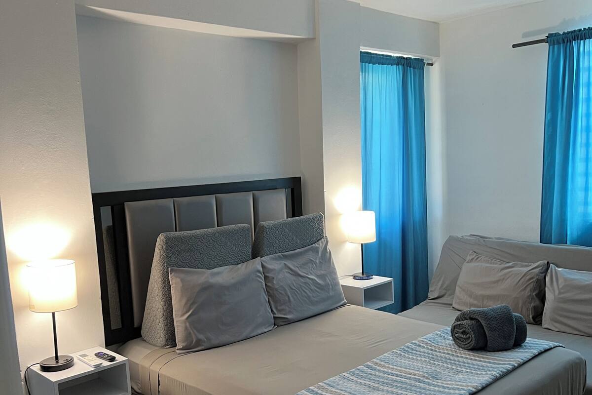 Wifi gratis y ropa de cama