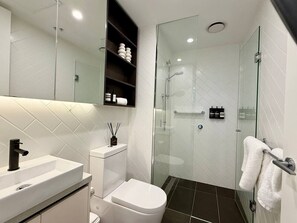 Hair dryer, towels