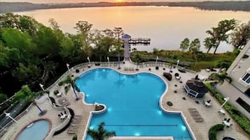 室外泳池、暖水池