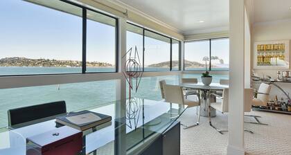 Waterfront Penthouse!
Sausalito, Belvedere, Angel Island, Bay Bridge Views