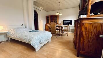 3 camere, ferro/asse da stiro, Wi-Fi, lenzuola