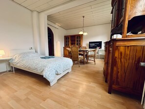 3 camere, ferro/asse da stiro, Wi-Fi, lenzuola