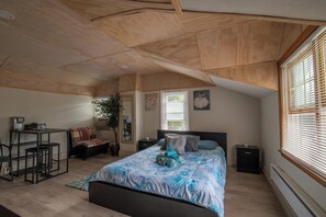 1 habitación, escritorio, tabla de planchar con plancha y wifi gratis 