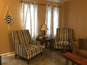 智能電視、壁爐