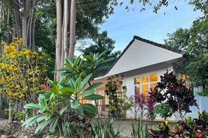 Exterior - Silpasom ARTstay Suratthani (Phunphin)