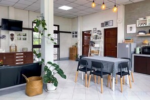 Dining - Silpasom ARTstay Suratthani (Phunphin)